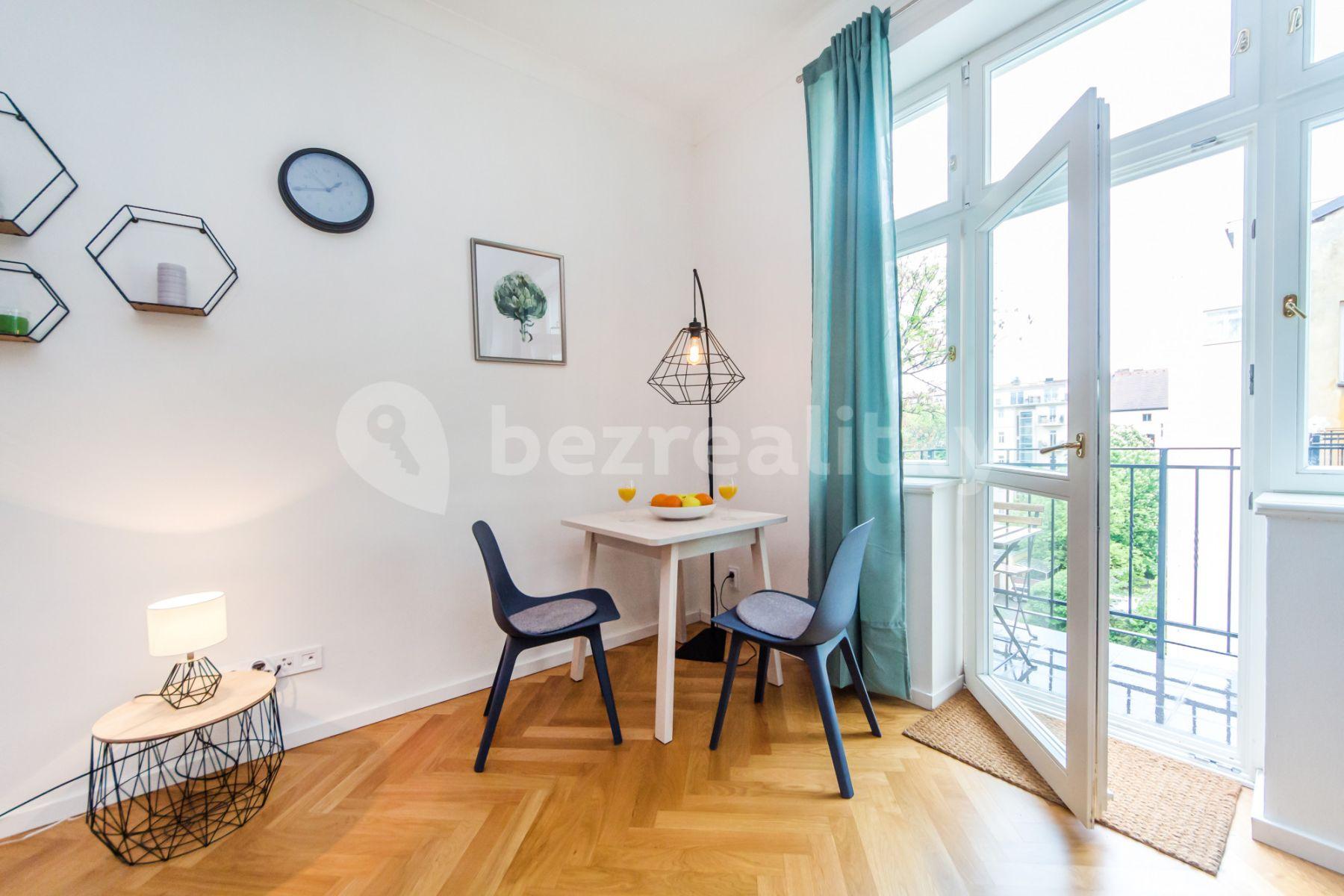 Pronájem bytu 1+kk 29 m², Slavíkova, Praha, Praha