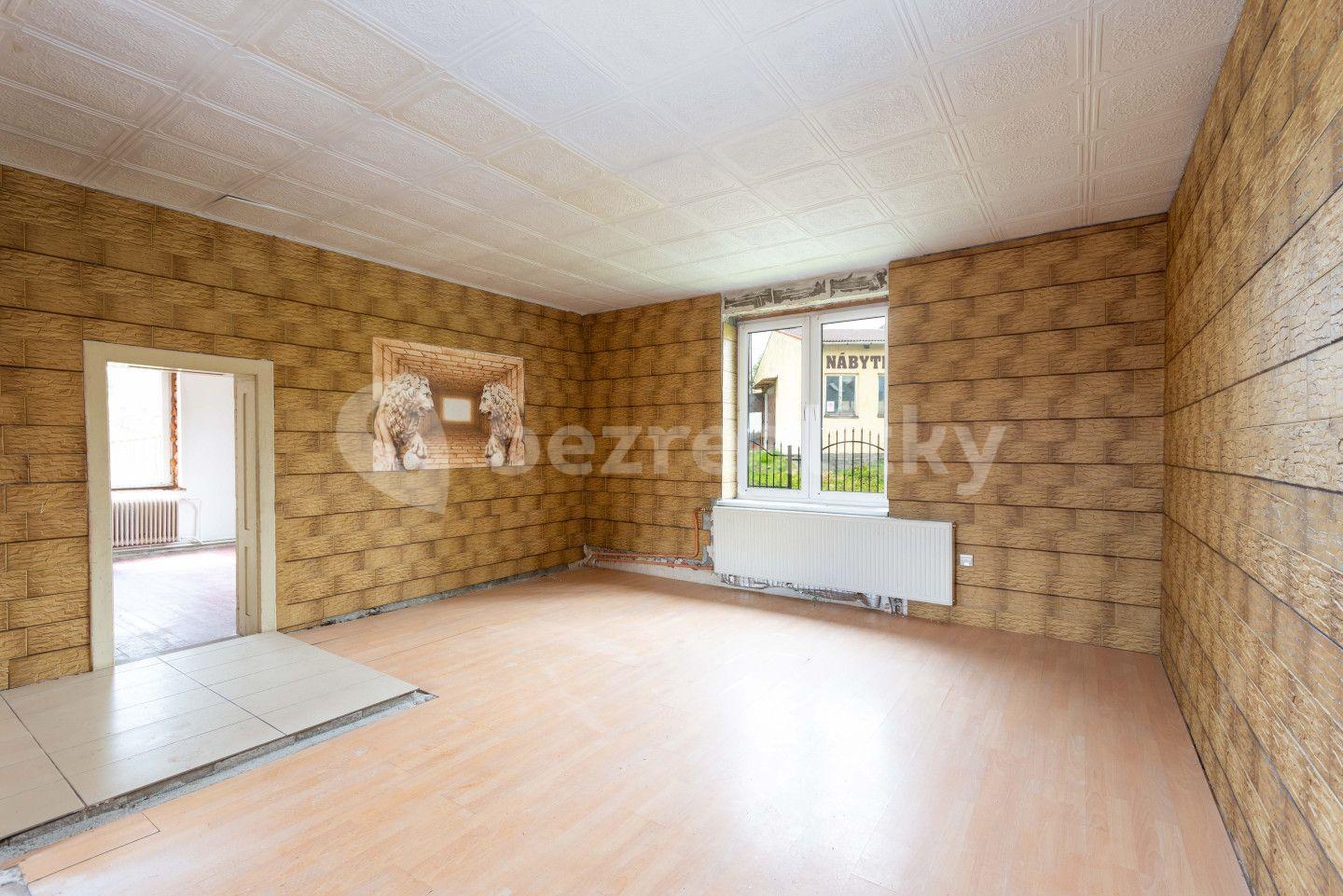 Prodej domu 527 m², pozemek 398 m², Komenského, Dvorce, Moravskoslezský kraj
