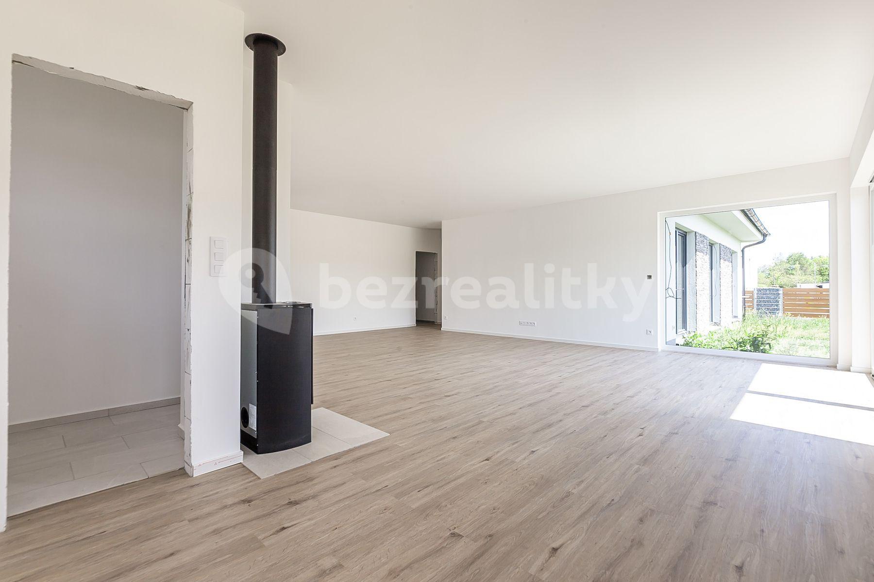 Prodej domu 190 m², pozemek 829 m², Vestec, Vestec, Středočeský kraj