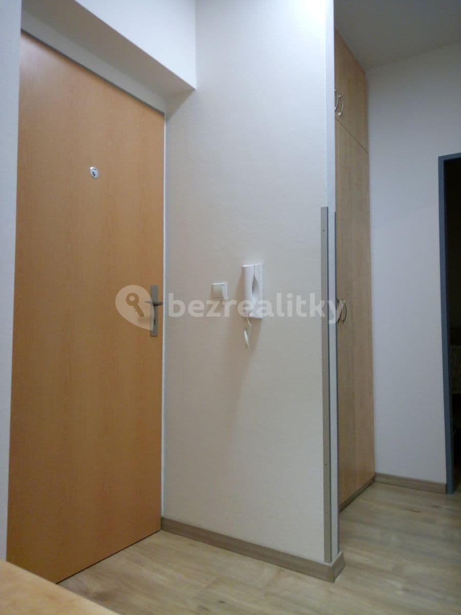 Pronájem bytu 2+kk 49 m², Březnická, Zlín, Zlínský kraj