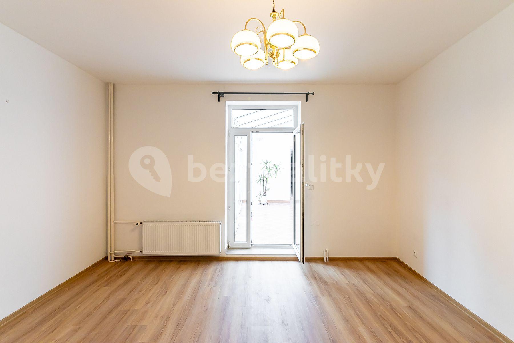 Prodej bytu 2+1 72 m², Střížkovská, Praha, Praha