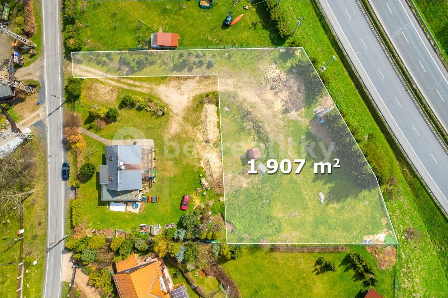 Prodej pozemku 1.907 m², Horní Podhájí, Jeřmanice, Liberecký kraj