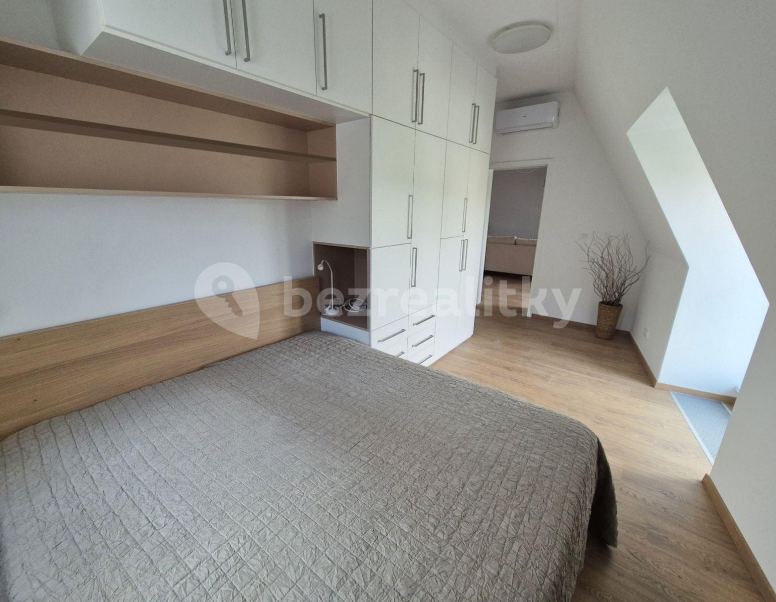 Pronájem bytu 2+kk 65 m², Týmlova, Praha, Praha