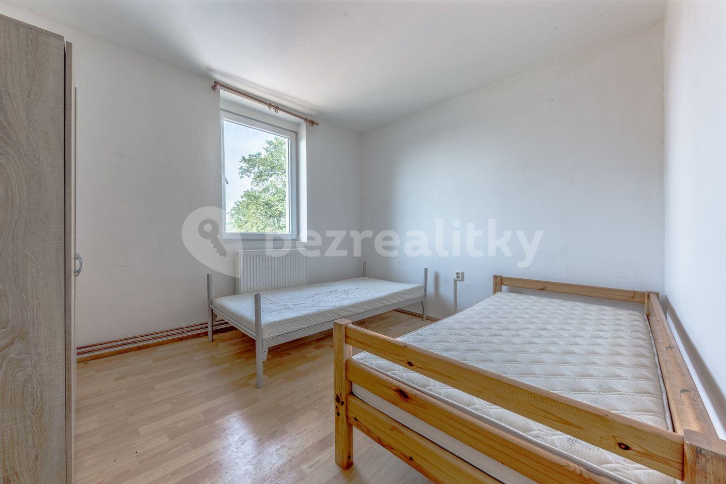 Prodej domu 540 m², pozemek 1.102 m², Bakov nad Jizerou, Středočeský kraj