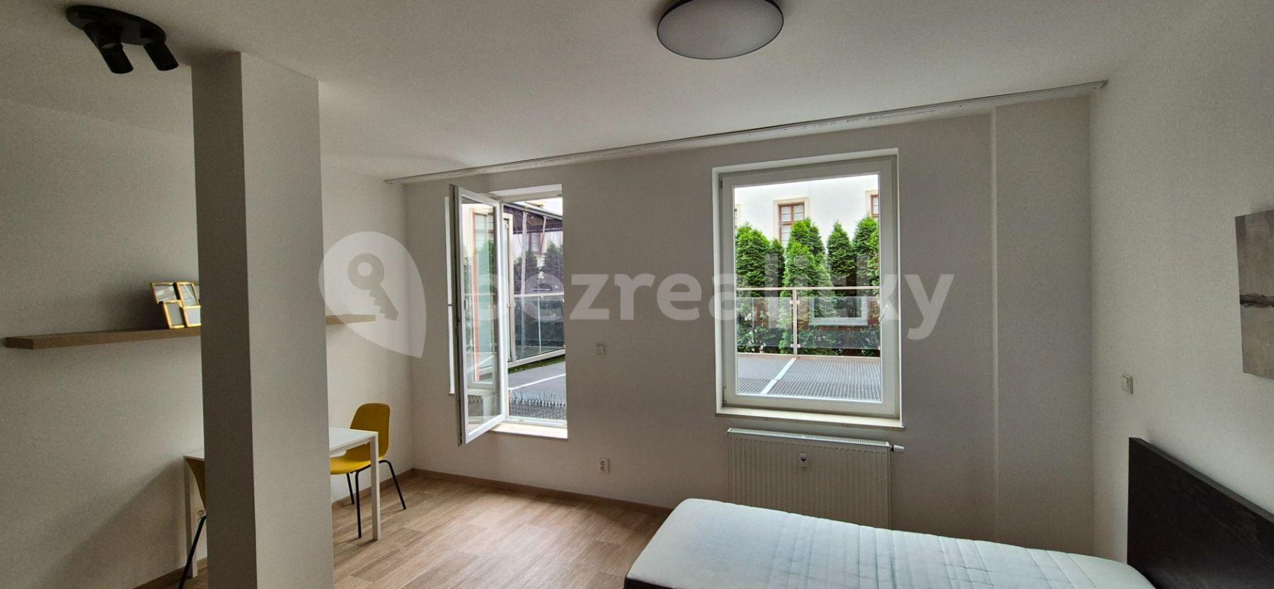 Pronájem bytu 1+kk 35 m², Kobližná, Brno, Jihomoravský kraj