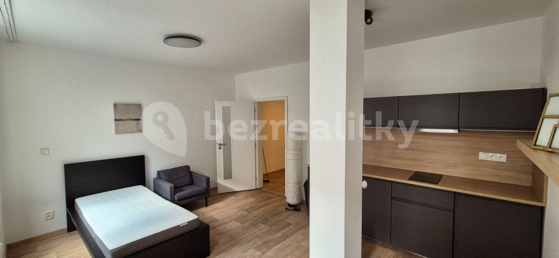 Pronájem bytu 1+kk 35 m², Kobližná, Brno, Jihomoravský kraj