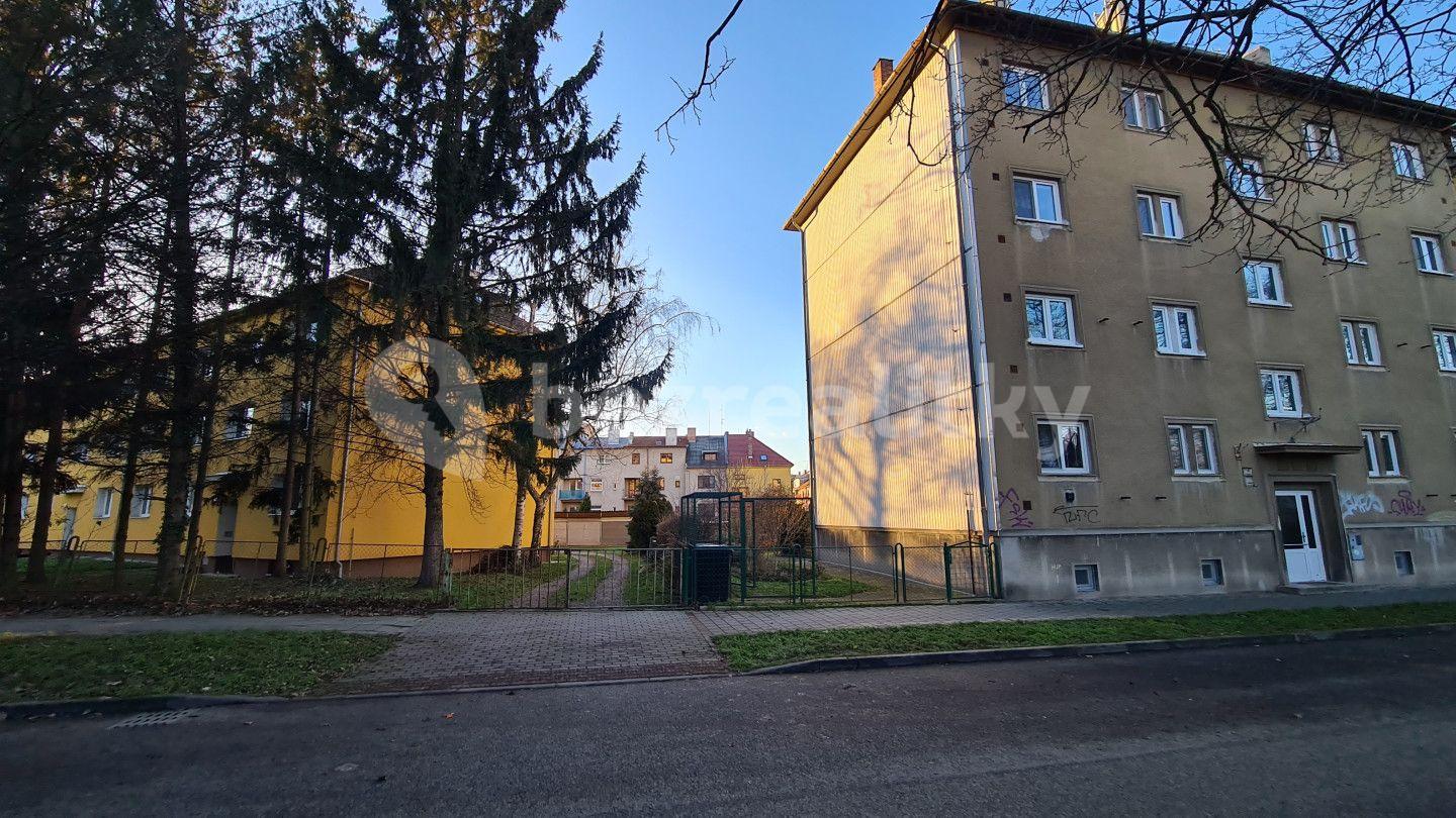 Prodej garáže 14 m², Strakatého, Brno, Jihomoravský kraj