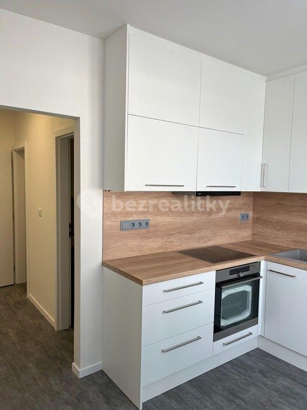 Pronájem bytu 2+1 55 m², Haškova, Hradec Králové, Královéhradecký kraj