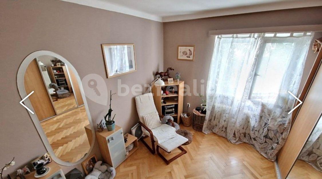 Prodej bytu 2+1 78 m², Sokolovská, Praha, Praha