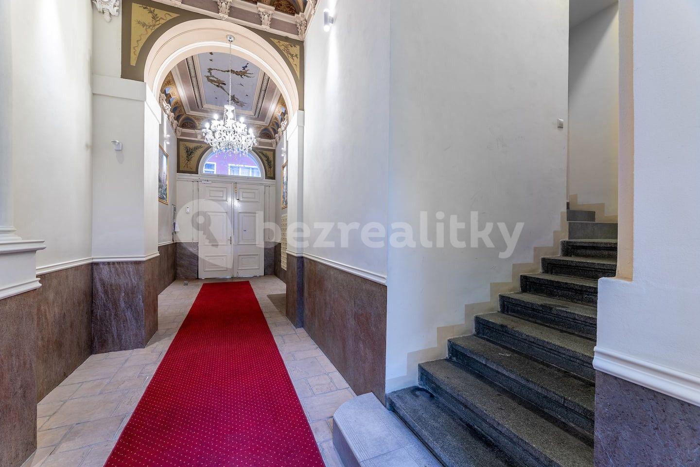 Pronájem bytu 1+kk 24 m², Příčná, Praha, Praha