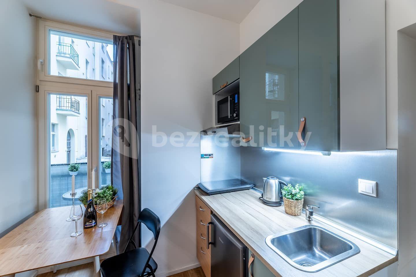 Pronájem bytu 1+kk 24 m², Příčná, Praha, Praha