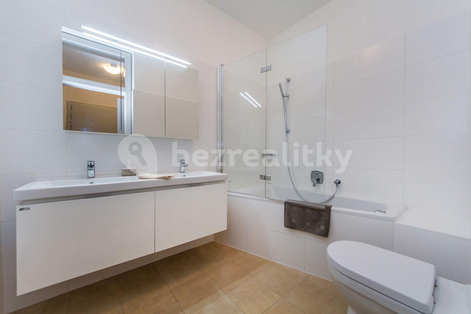 Pronájem bytu 2+kk 60 m², Balbínova, Praha, Praha