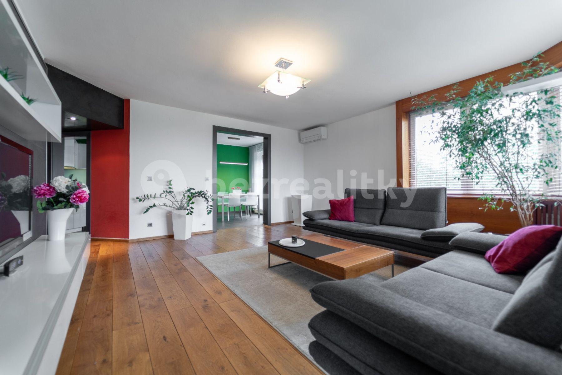 Prodej bytu 4+1 135 m², Volutová, Praha, Praha