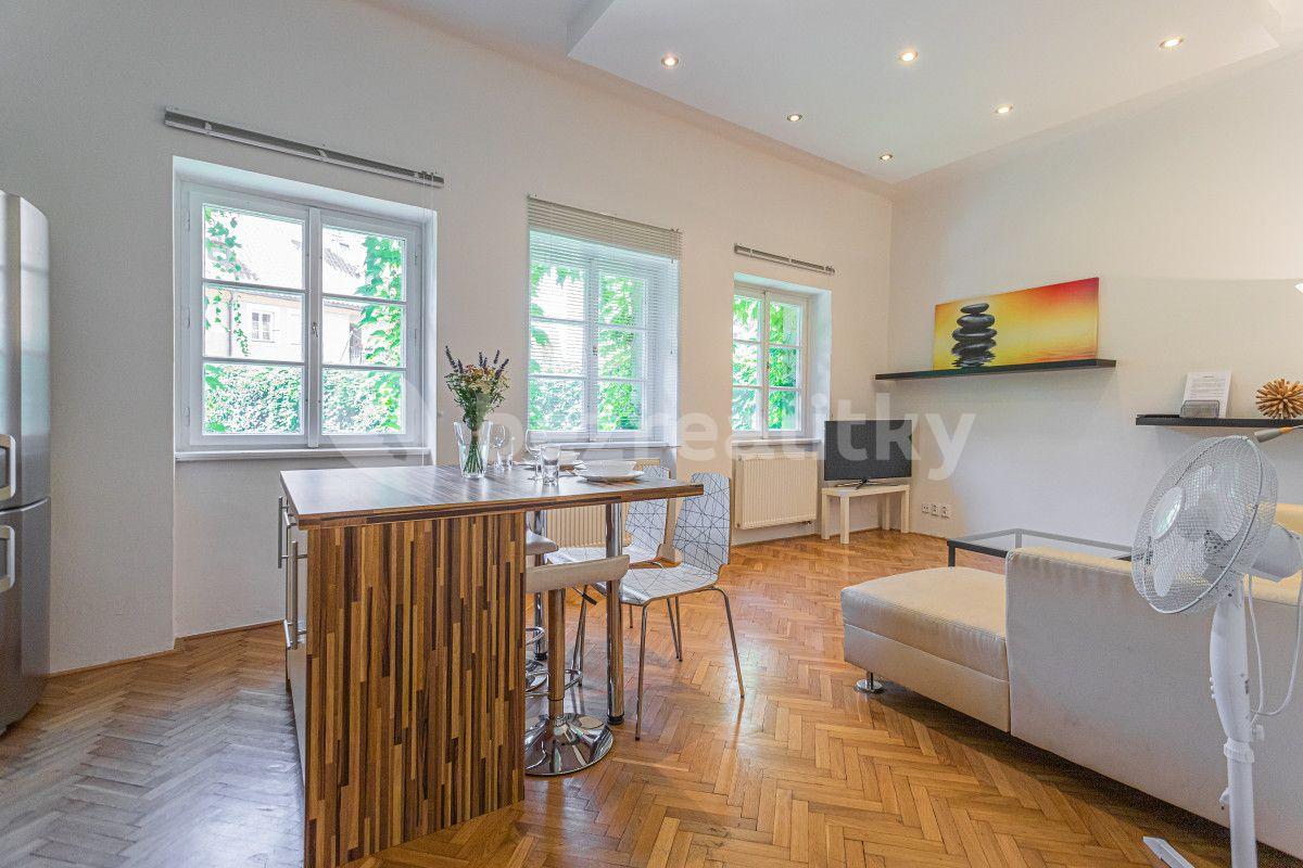 Pronájem bytu 2+1 50 m², U Obecního dvora, Praha, Praha