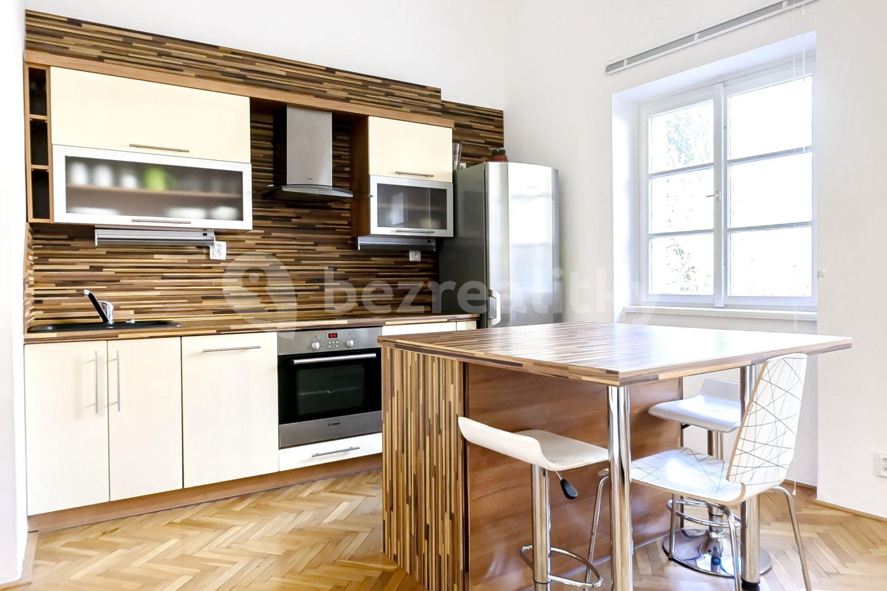 Pronájem bytu 2+1 50 m², U Obecního dvora, Praha, Praha