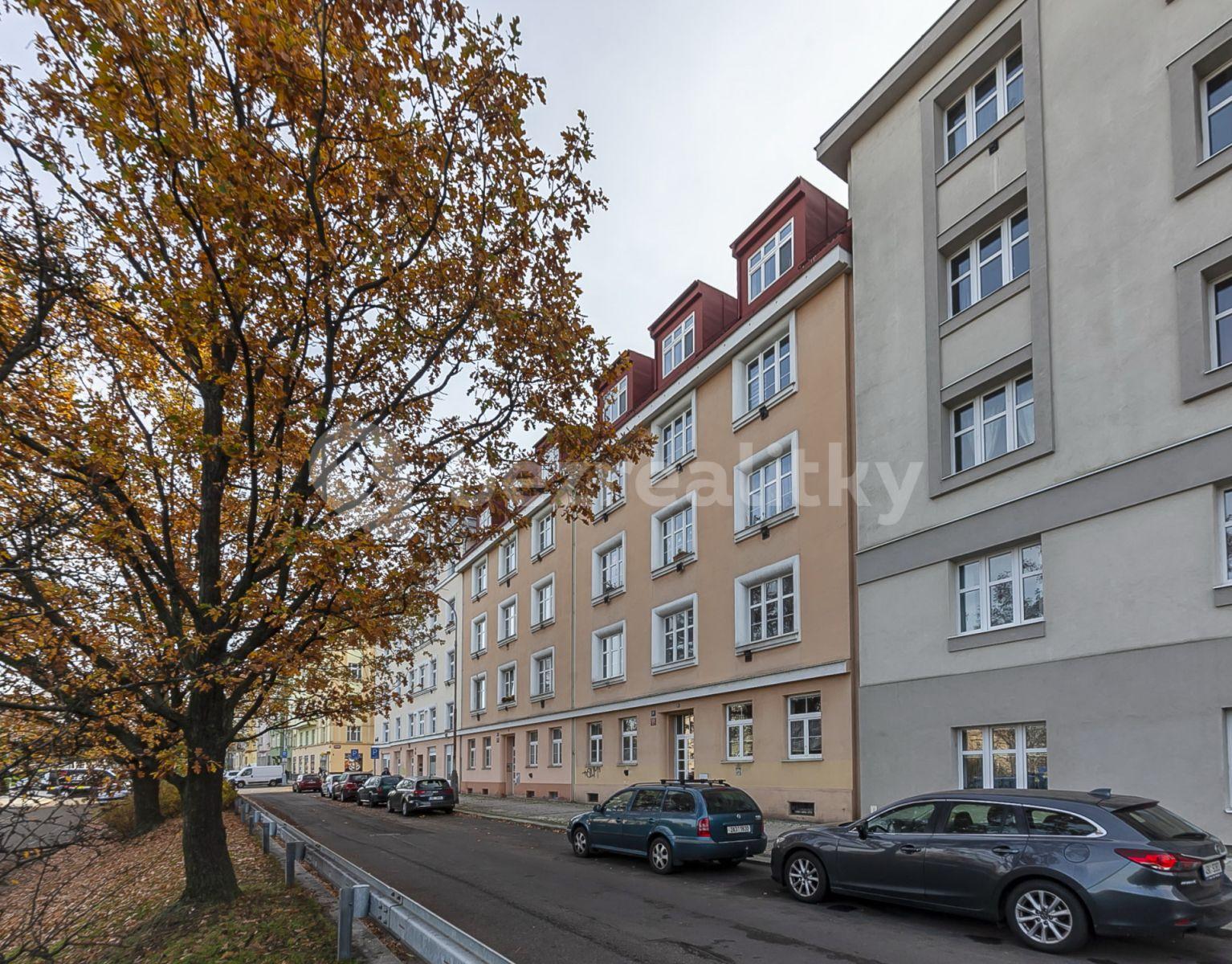 Pronájem bytu 2+1 55 m², Parléřova, Praha, Praha