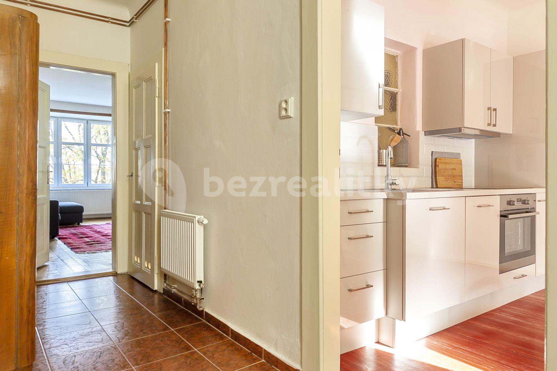 Pronájem bytu 2+1 55 m², Parléřova, Praha, Praha