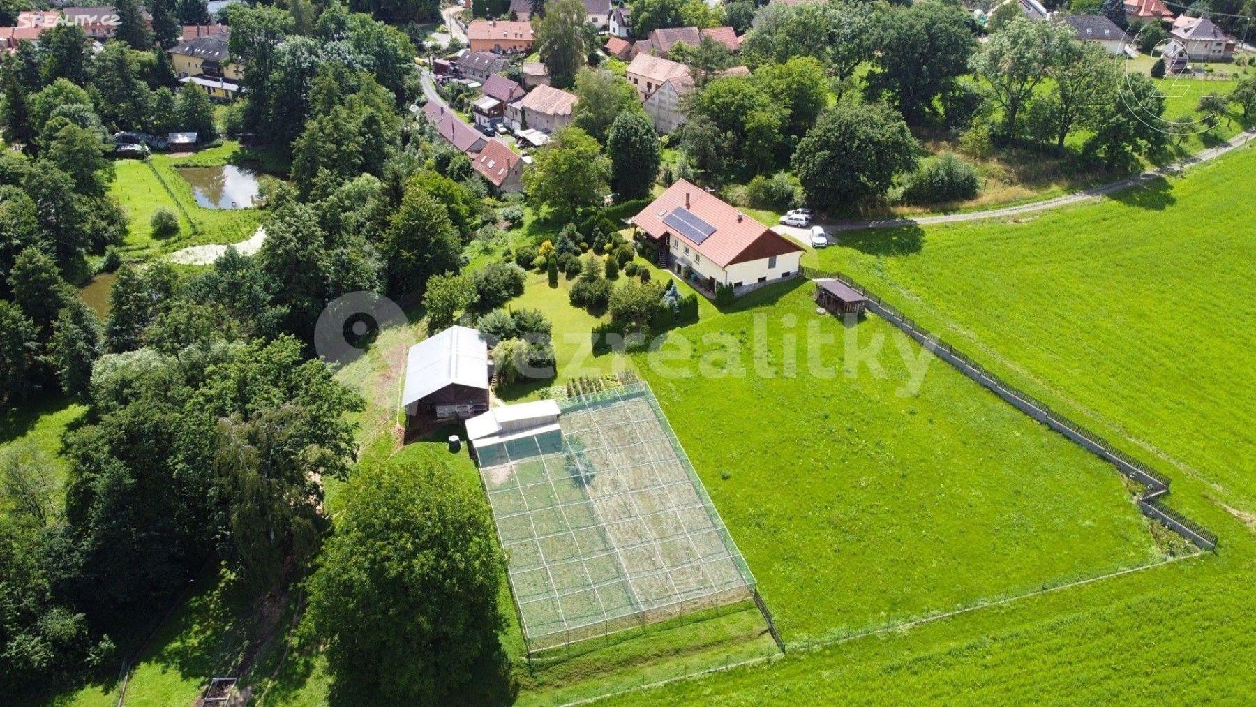 Prodej domu 320 m², pozemek 12.767 m², Za Zahradami, Březí, Středočeský kraj