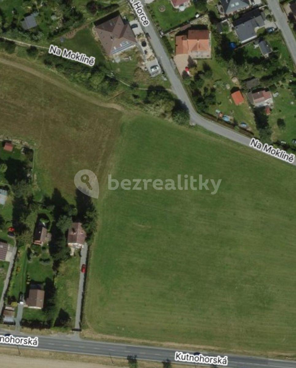 Prodej pozemku 3.627 m², Louňovice, Středočeský kraj