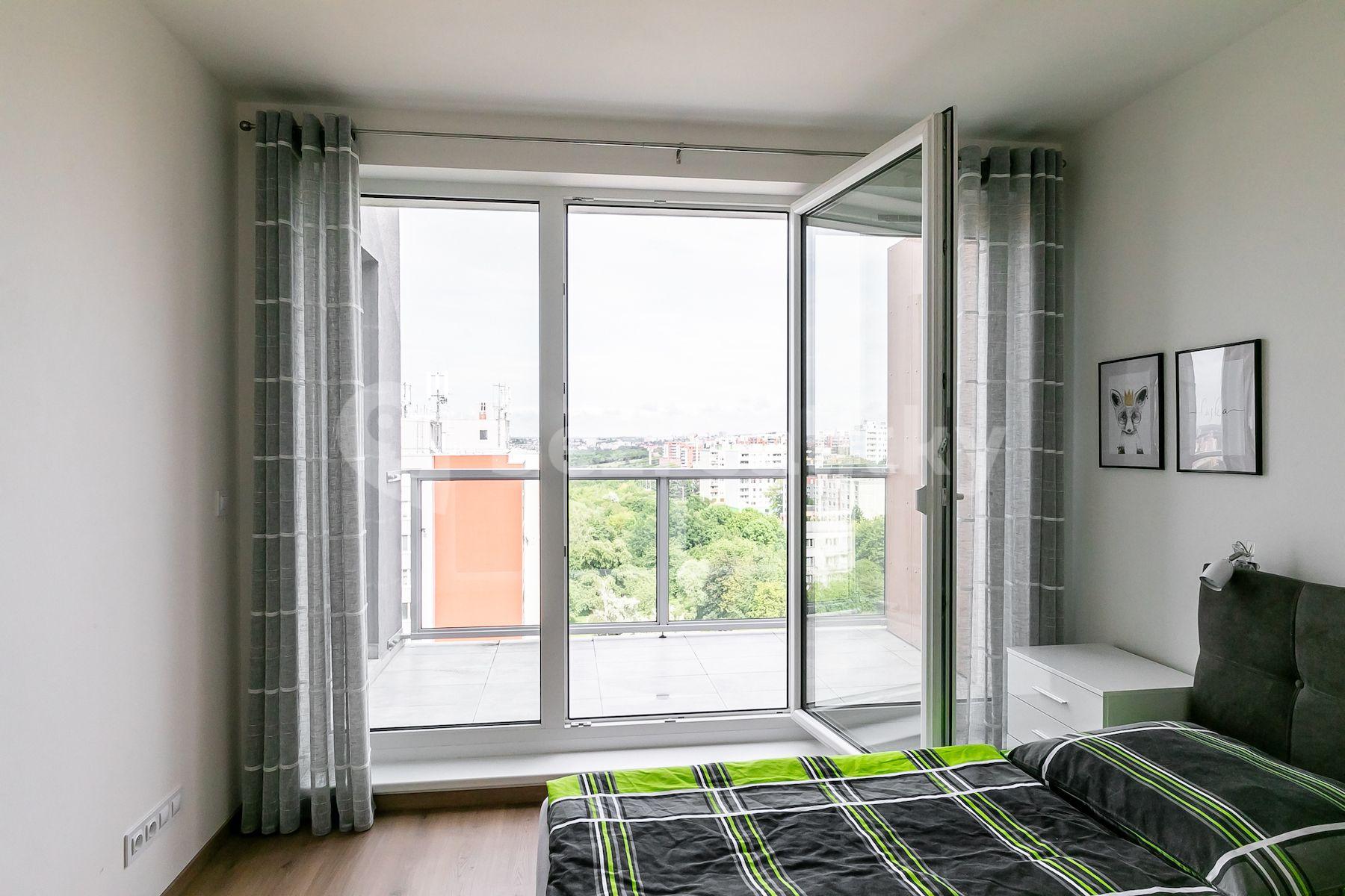 Prodej bytu 2+kk 58 m², Choceradská, Praha, Praha