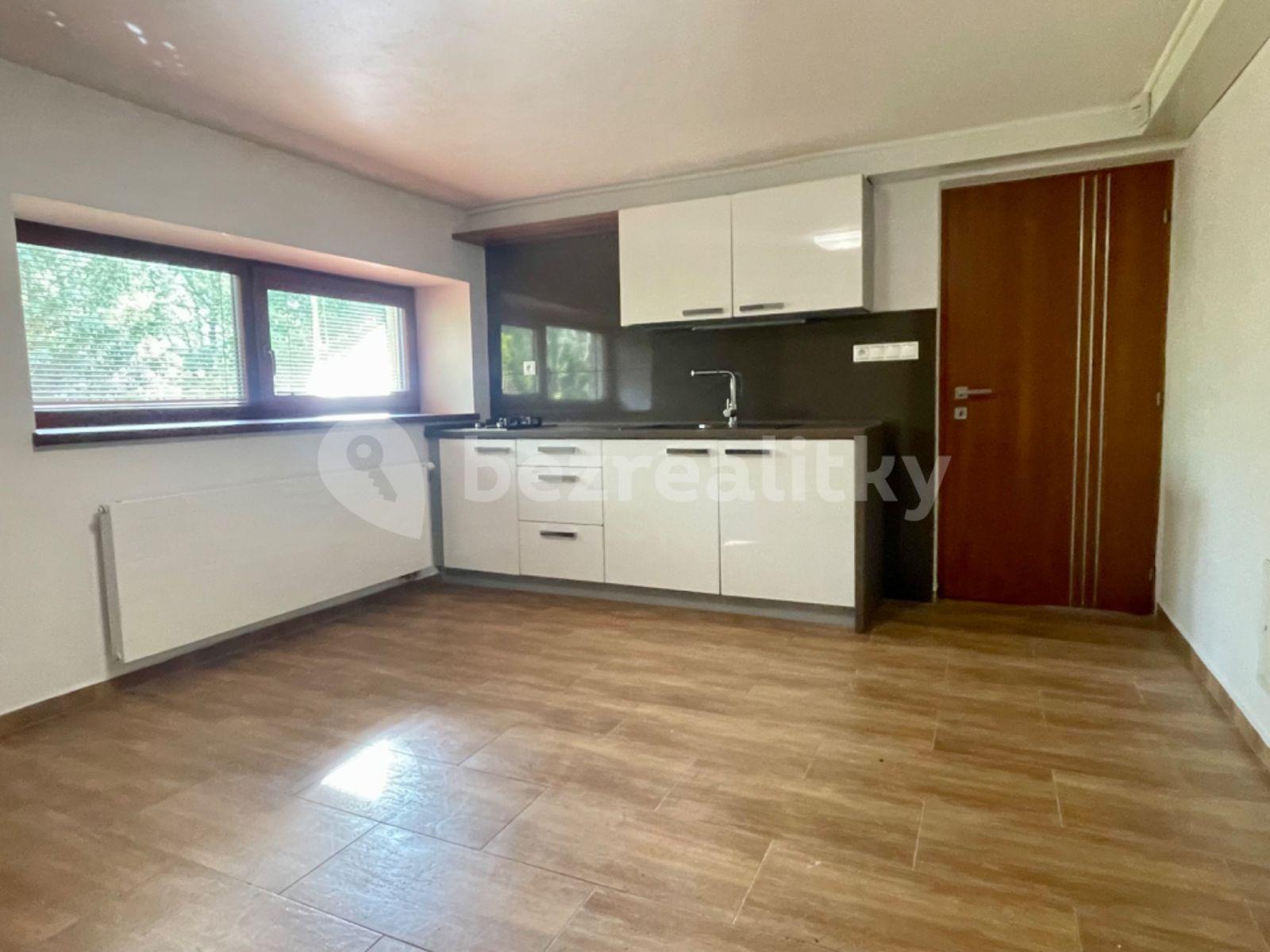 Prodej domu 239 m², pozemek 647 m², Nížkov, Kraj Vysočina