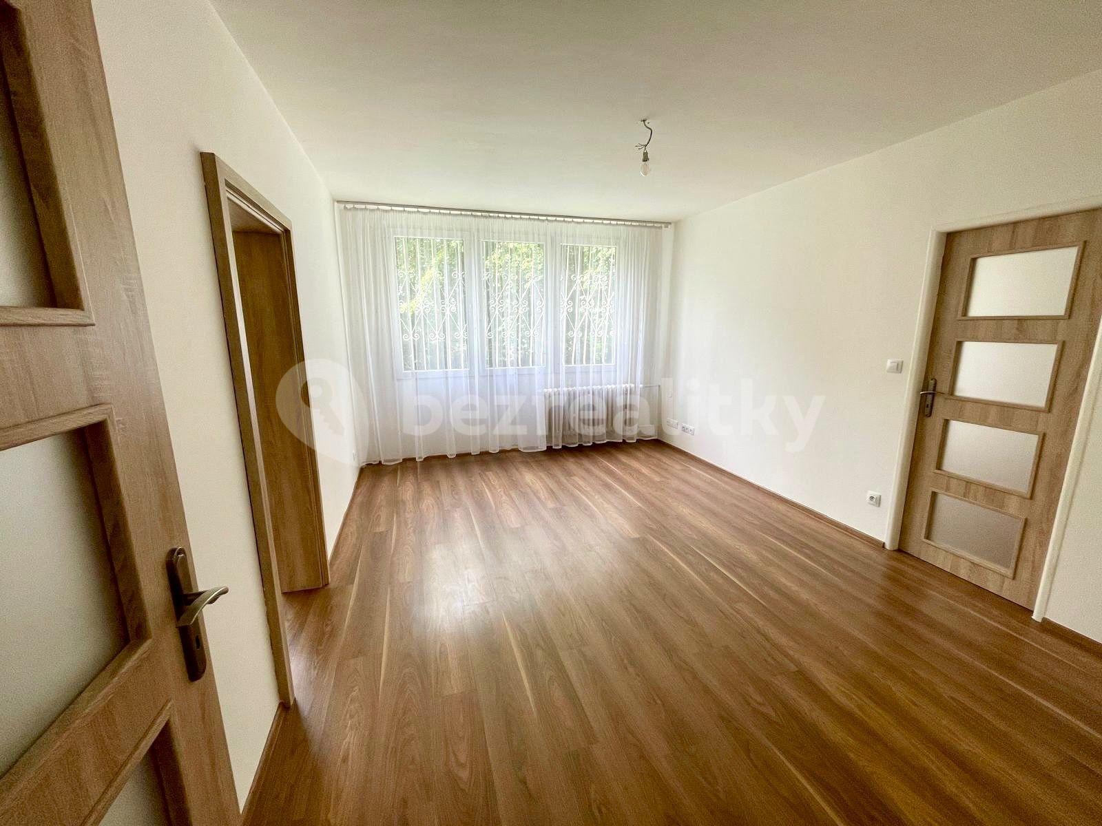 Prodej bytu 3+1 64 m², Jablonecká, Praha, Praha