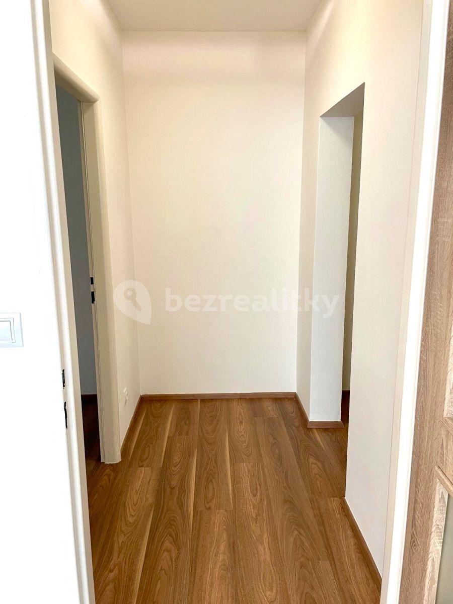 Prodej bytu 3+1 64 m², Jablonecká, Praha, Praha