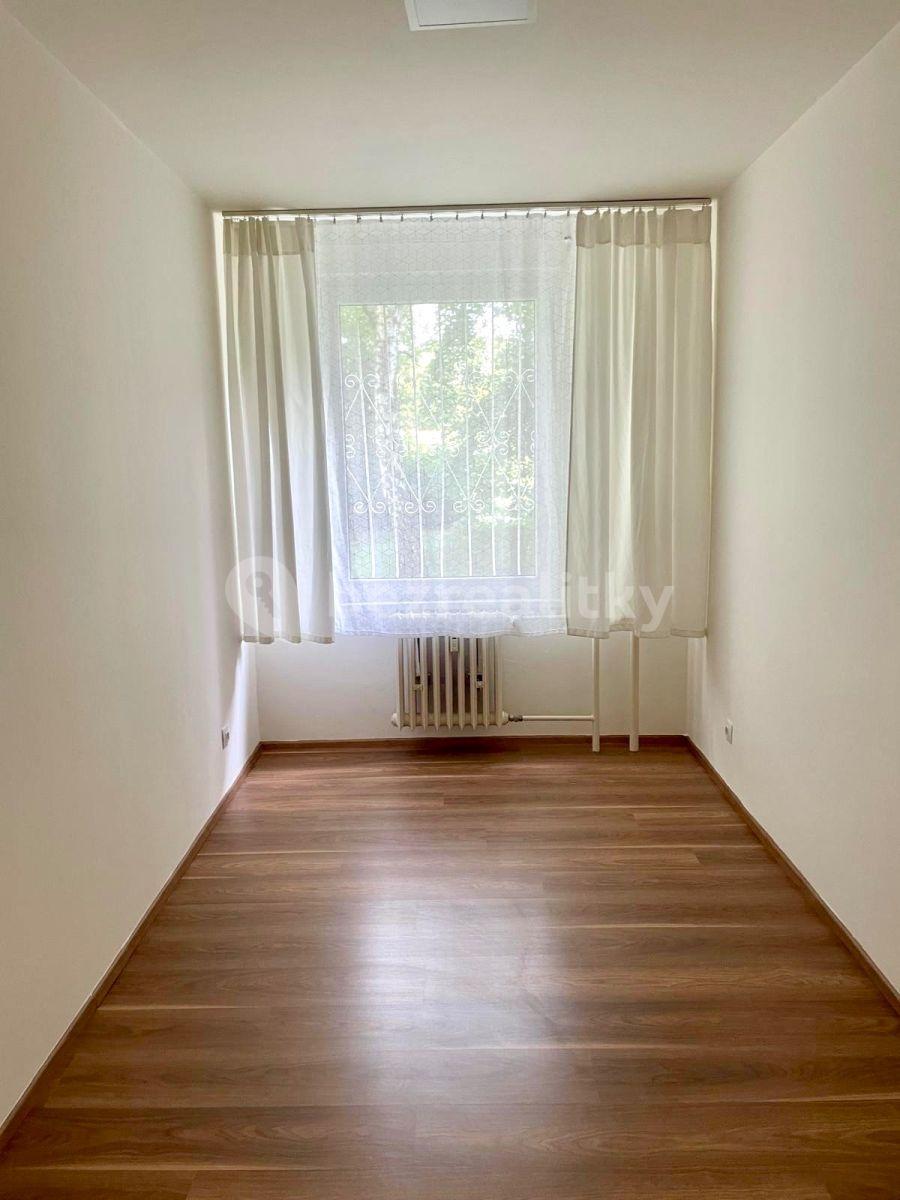 Prodej bytu 3+1 64 m², Jablonecká, Praha, Praha