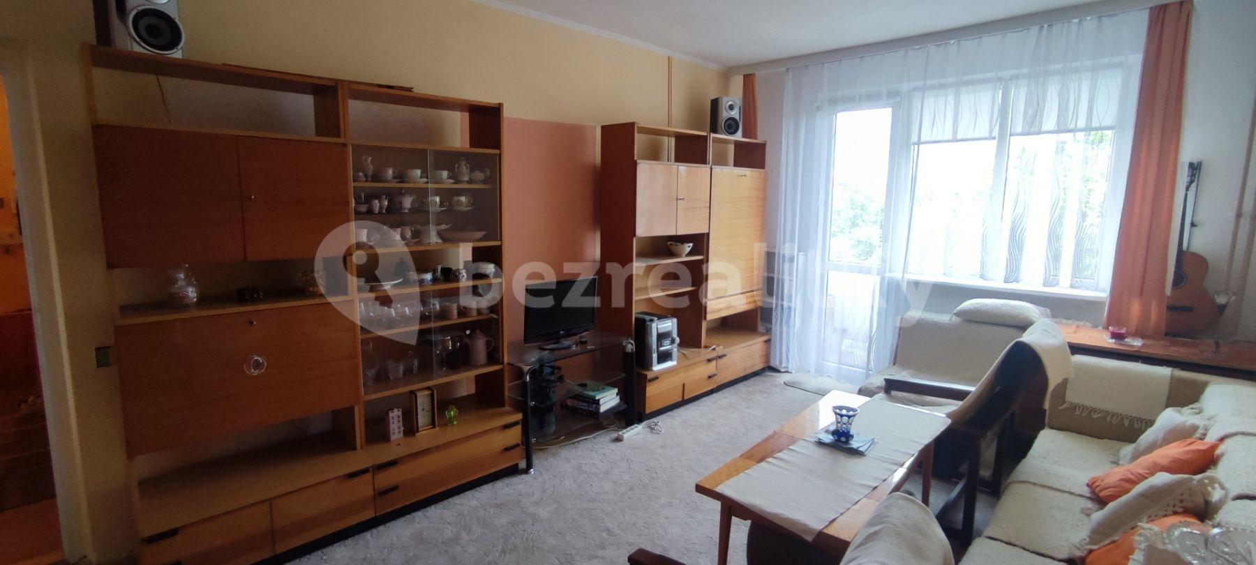 Prodej bytu 2+1 53 m², Osvobození, Cheb, Karlovarský kraj
