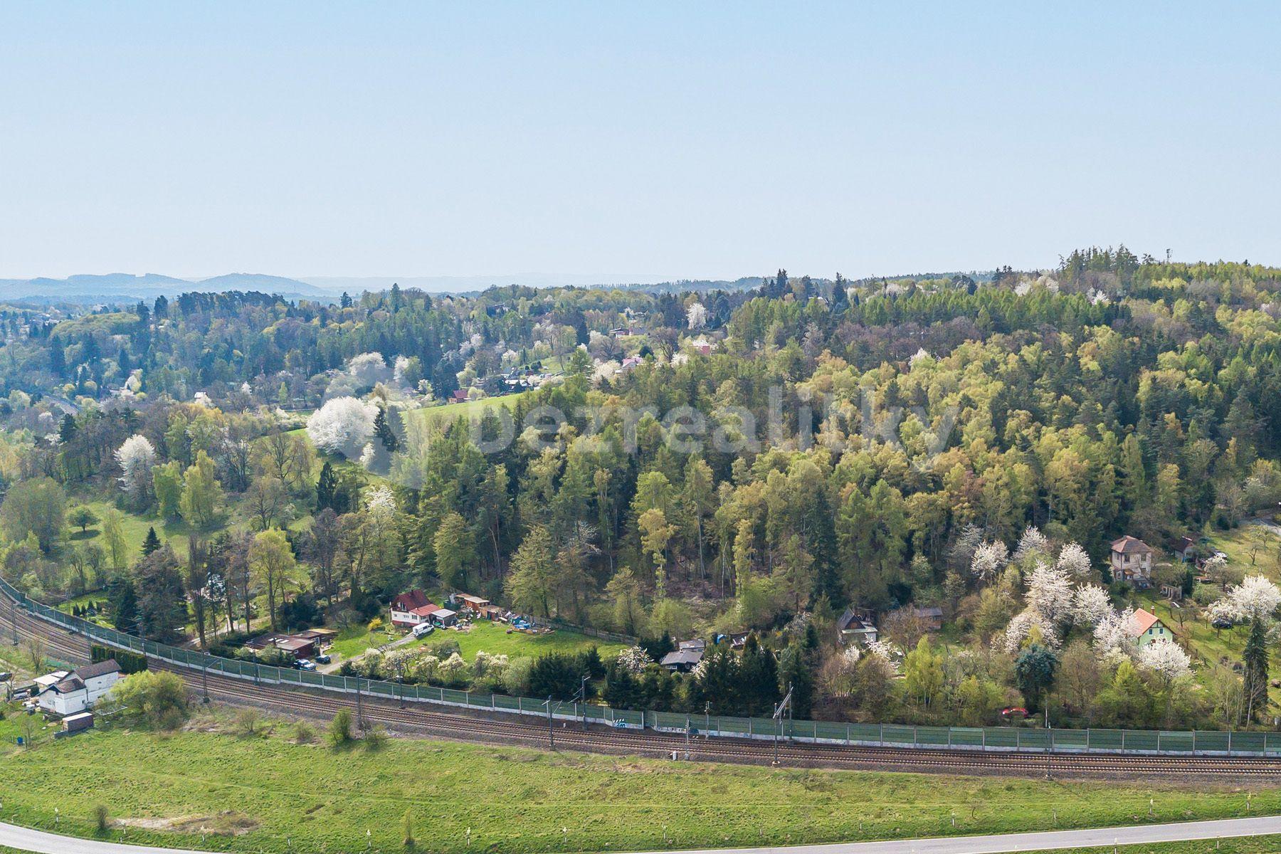 Prodej pozemku 1.108 m², U Trati, Všestary, Středočeský kraj