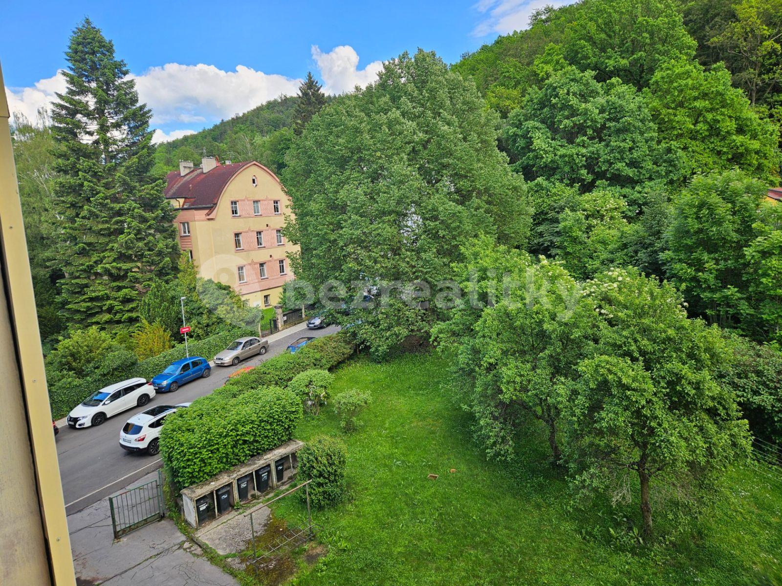 Prodej bytu 2+1 57 m², Sládkova, Karlovy Vary, Karlovarský kraj