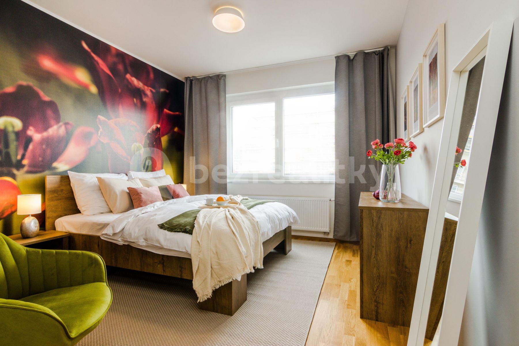 Pronájem bytu 2+kk 54 m², Laponská, Praha, Praha