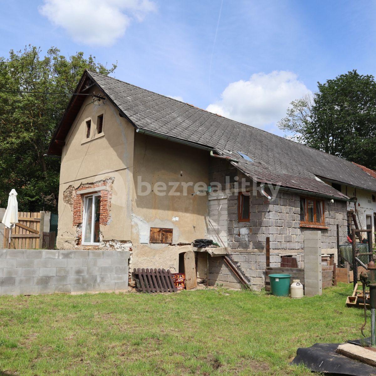 Prodej domu 235 m², pozemek 927 m², Trhový Štěpánov, Středočeský kraj