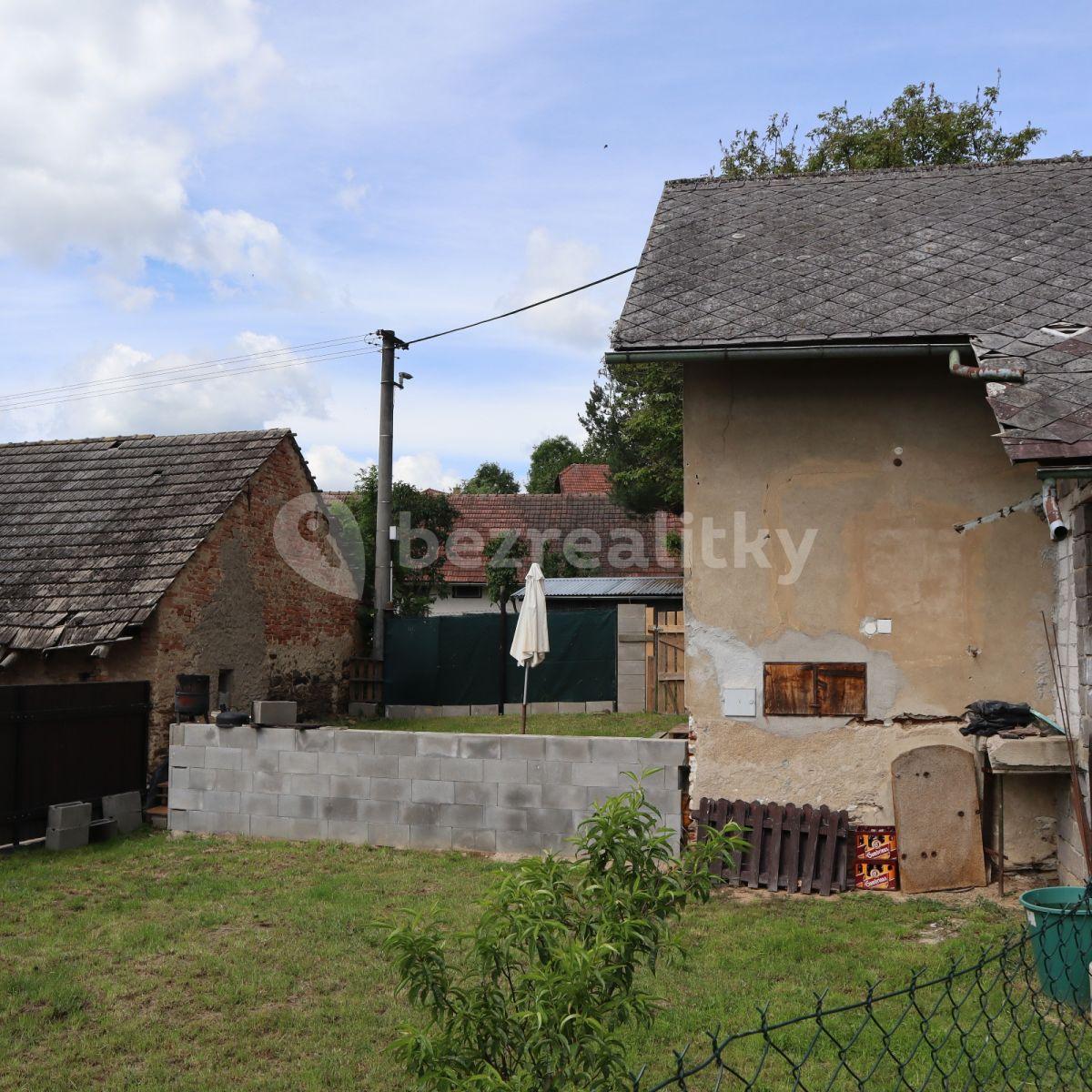 Prodej domu 235 m², pozemek 927 m², Trhový Štěpánov, Středočeský kraj