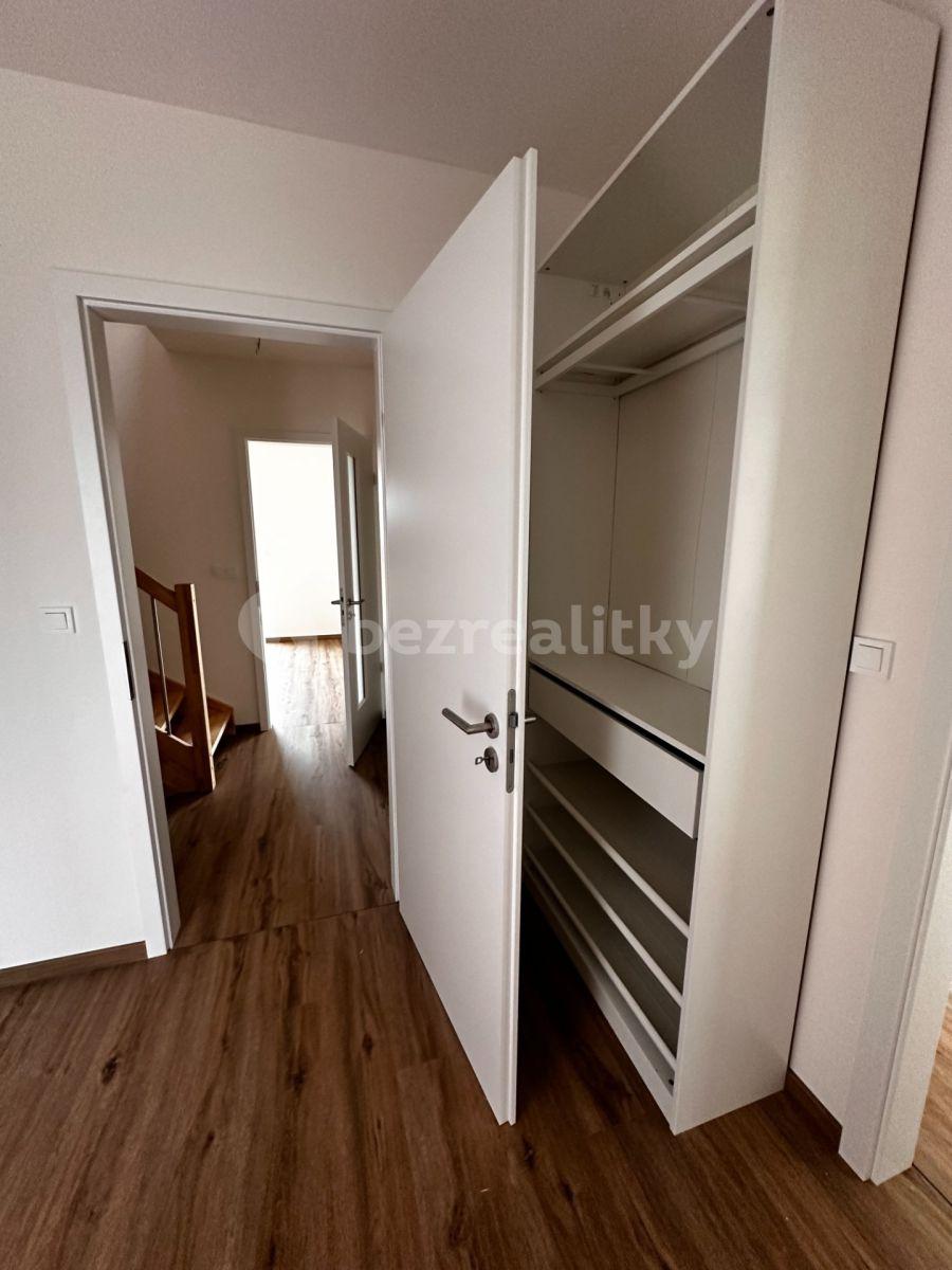 Pronájem domu 107 m², pozemek 189 m², Hůlkova, Praha, Praha