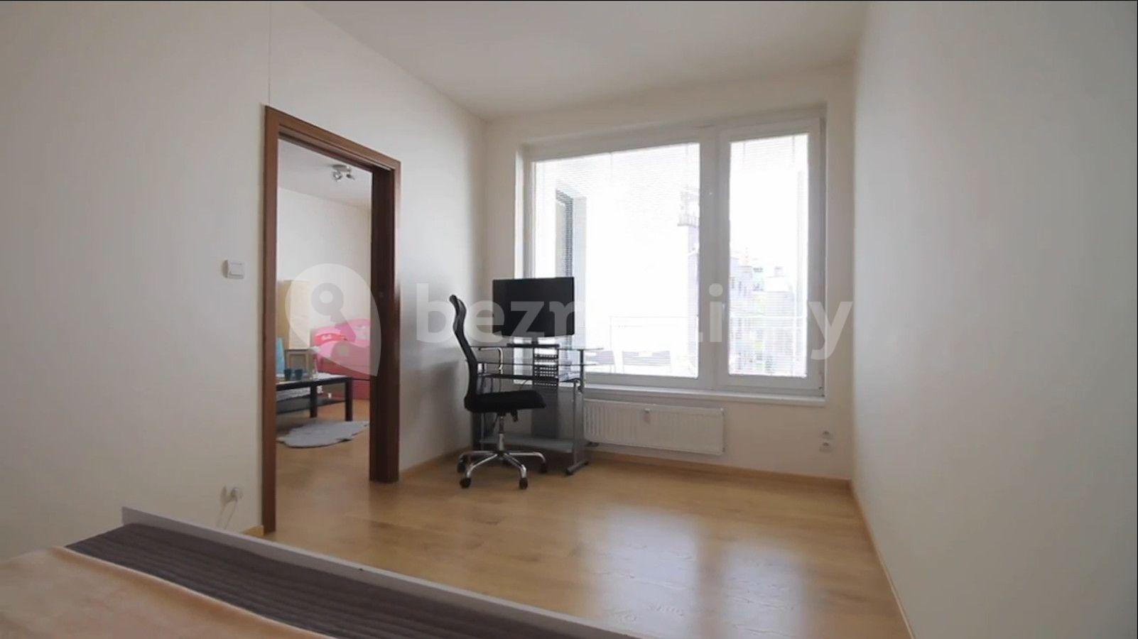 Pronájem bytu 2+kk 60 m², Zakšínská, Praha, Praha