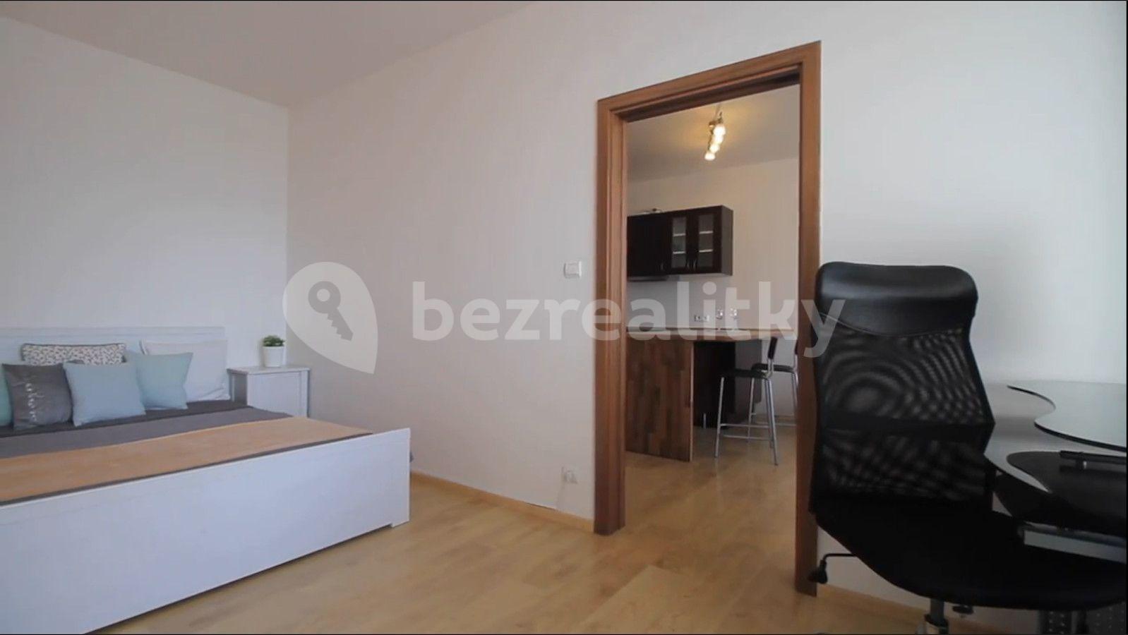 Pronájem bytu 2+kk 60 m², Zakšínská, Praha, Praha