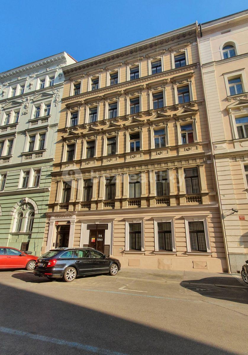 Pronájem bytu 1+kk 24 m², Tyršova, Praha, Praha