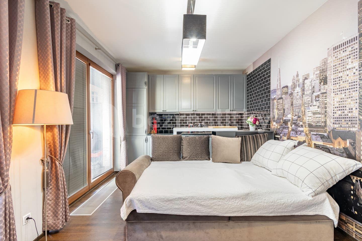 Pronájem bytu 1+kk 39 m², Mozartova, Praha, Praha