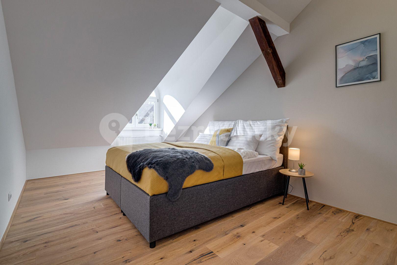 Pronájem bytu 3+kk 67 m², Kaizlovy sady, Praha, Praha