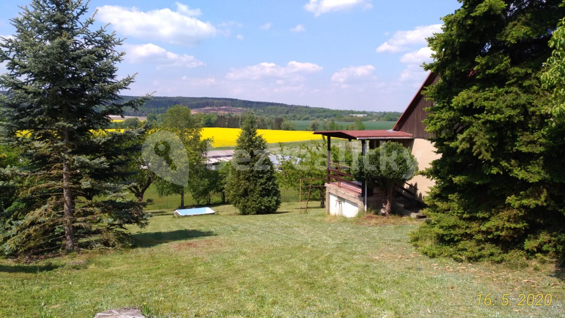 Prodej pozemku 2.216 m², Plav, Jihočeský kraj