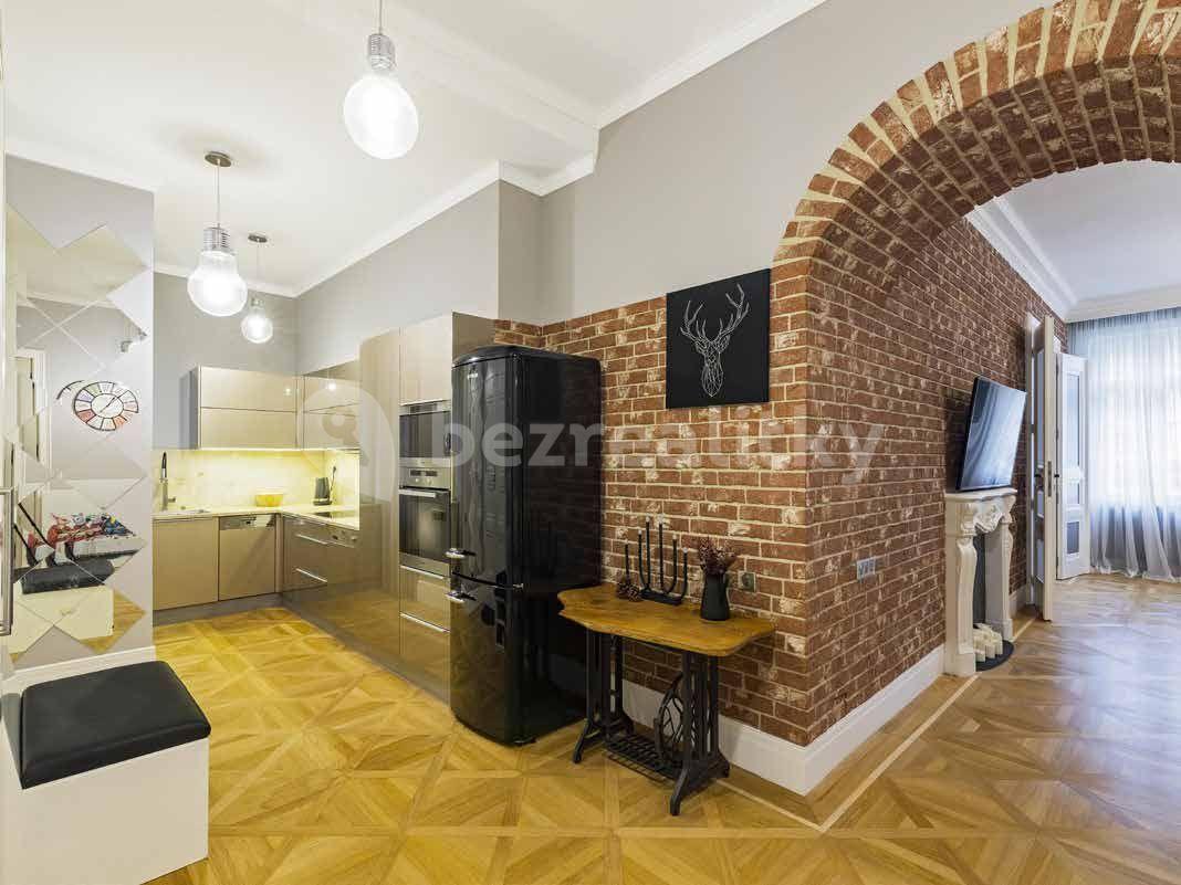 Pronájem bytu 3+1 92 m², Ostrovní, Praha, Praha