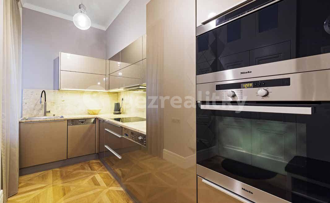 Pronájem bytu 3+1 92 m², Ostrovní, Praha, Praha