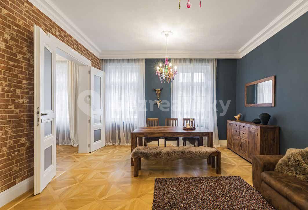 Pronájem bytu 3+1 92 m², Ostrovní, Praha, Praha