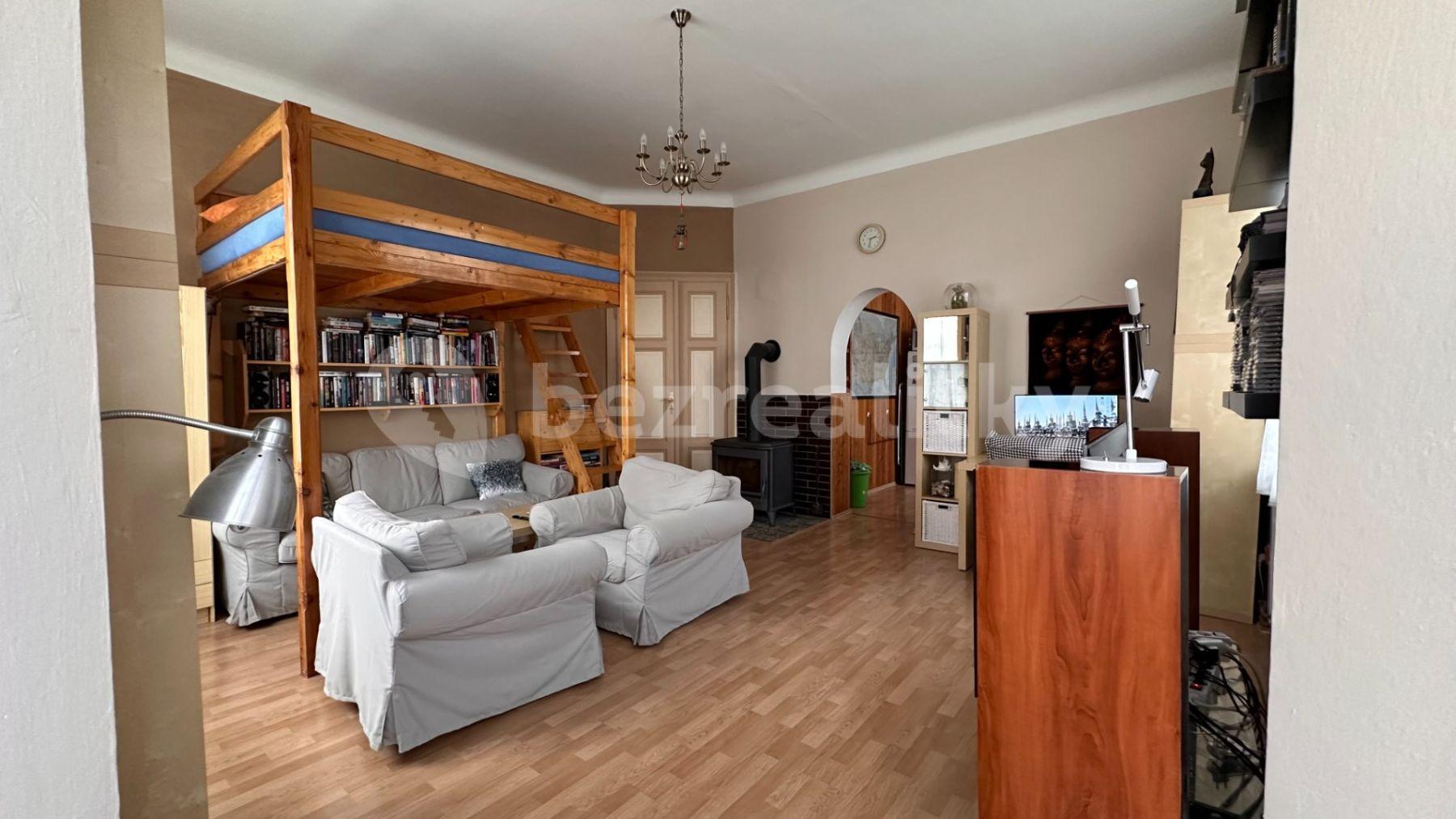 Prodej bytu 1+1 47 m², Wolkerova, Karlovy Vary, Karlovarský kraj