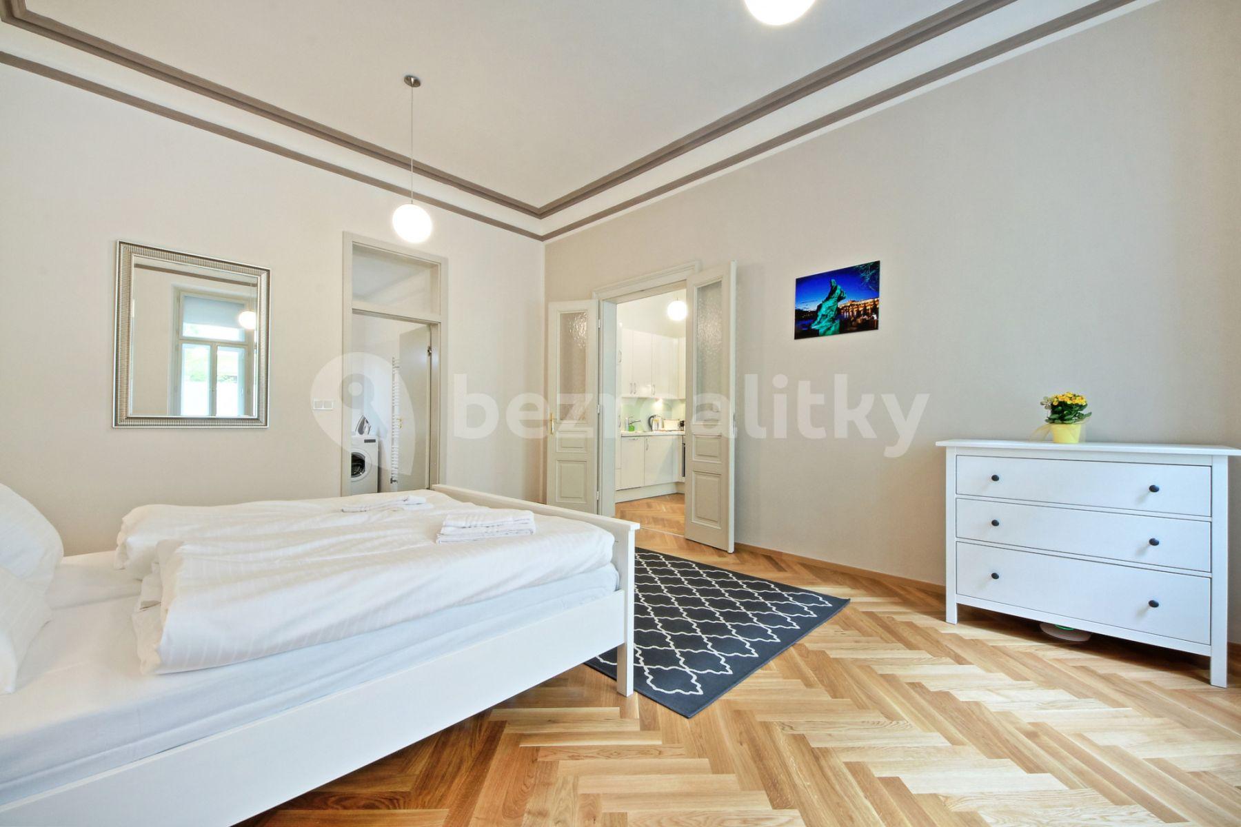 Pronájem bytu 2+kk 55 m², Balbínova, Praha, Praha