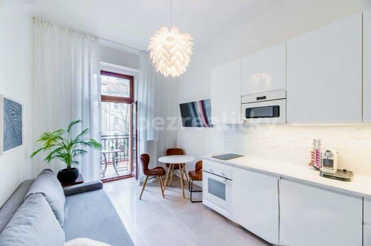 Pronájem bytu 2+kk 45 m², Legerova, Praha, Praha