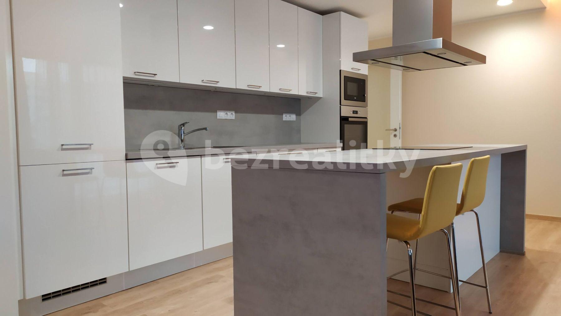 Pronájem bytu 2+kk 81 m², Mukařovského, Praha, Praha