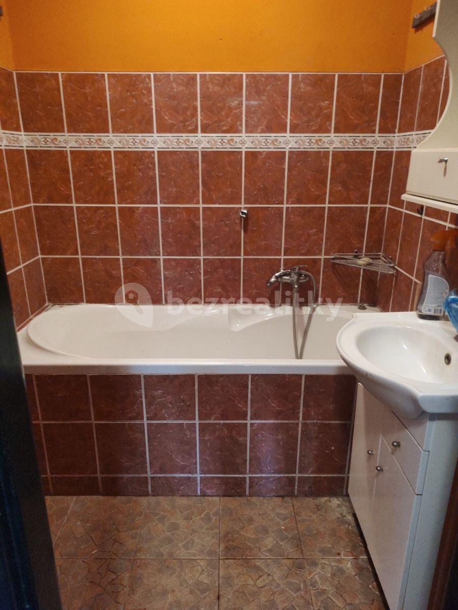 Prodej bytu 4+1 86 m², Dobšická, Praha, Praha