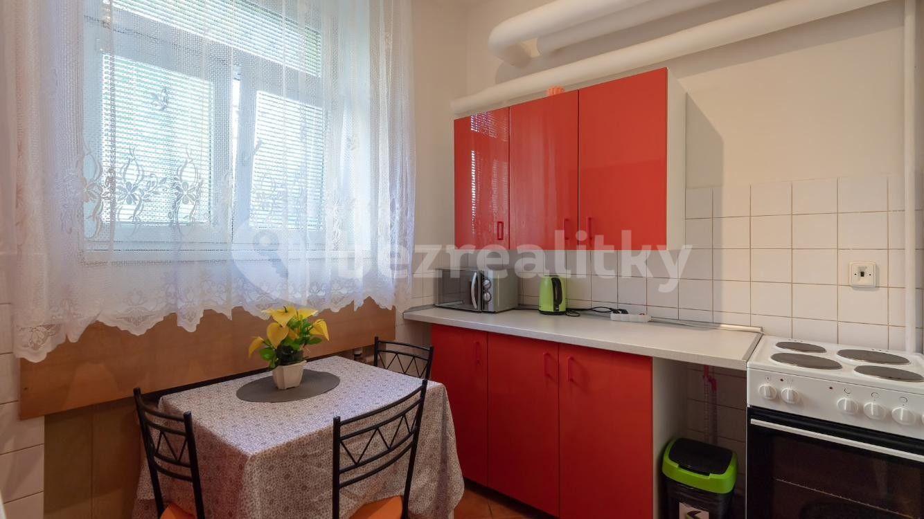 Prodej bytu 1+1 37 m², Mládeže, Praha, Praha